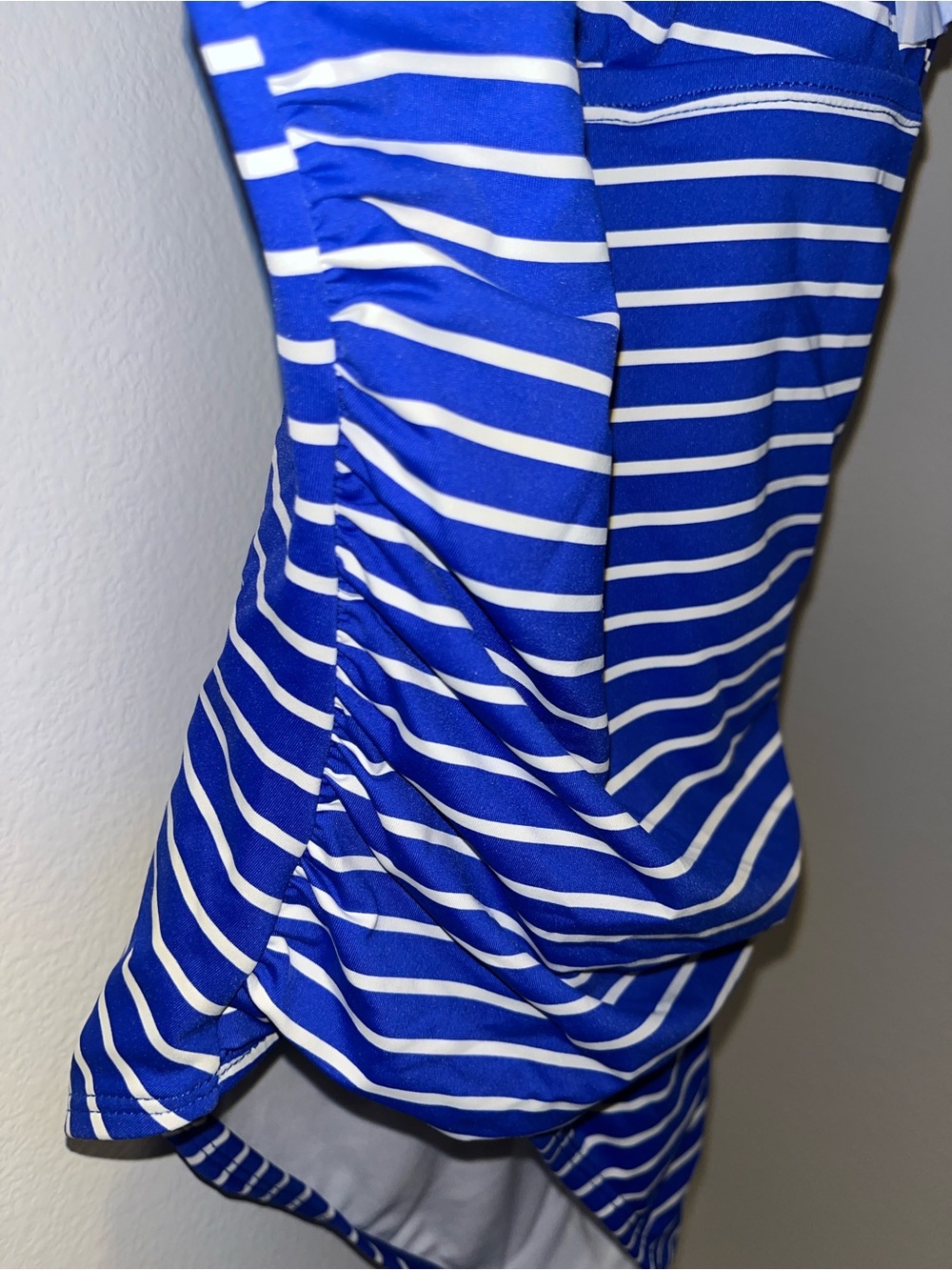Lauren Ralph Lauren Blue/White Striped One-Piece Ruffled & Ruched Swimsuit Sz 10 - Picture 5 of 6